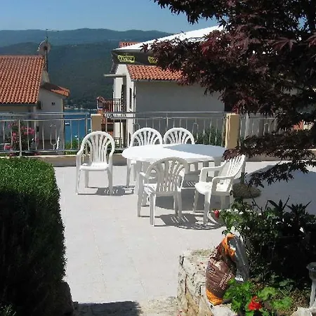 Apartment Silmare Rabac